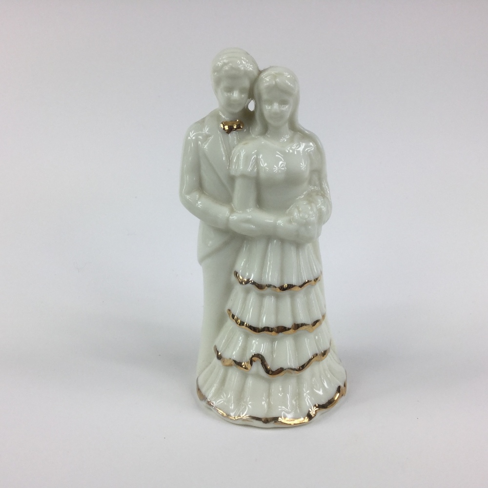 Bride and Groom Figurine Porcelain Cake Topper